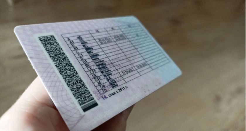Водители категории "В" смогут получить еще одни права в июле без сдачи экзамена - потребуется только 1 справка