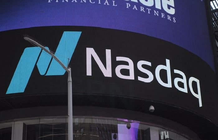   : Nasdaq      