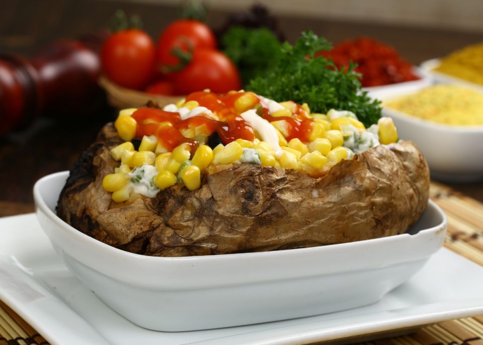 Попробуйте кумпир: восхитительный вкус уличной еды Стамбула дома