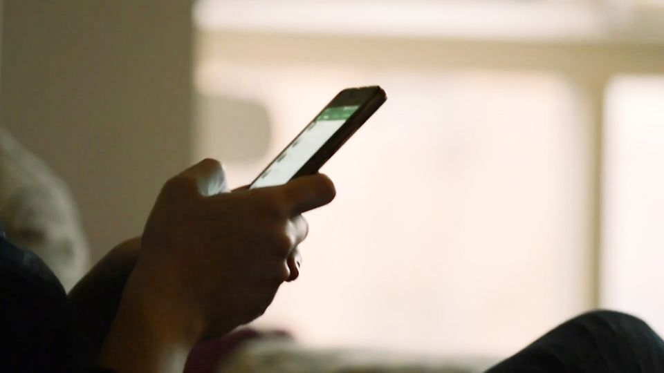 Как не стать жертвой киберпреступников: угроза утраты мобильного номера