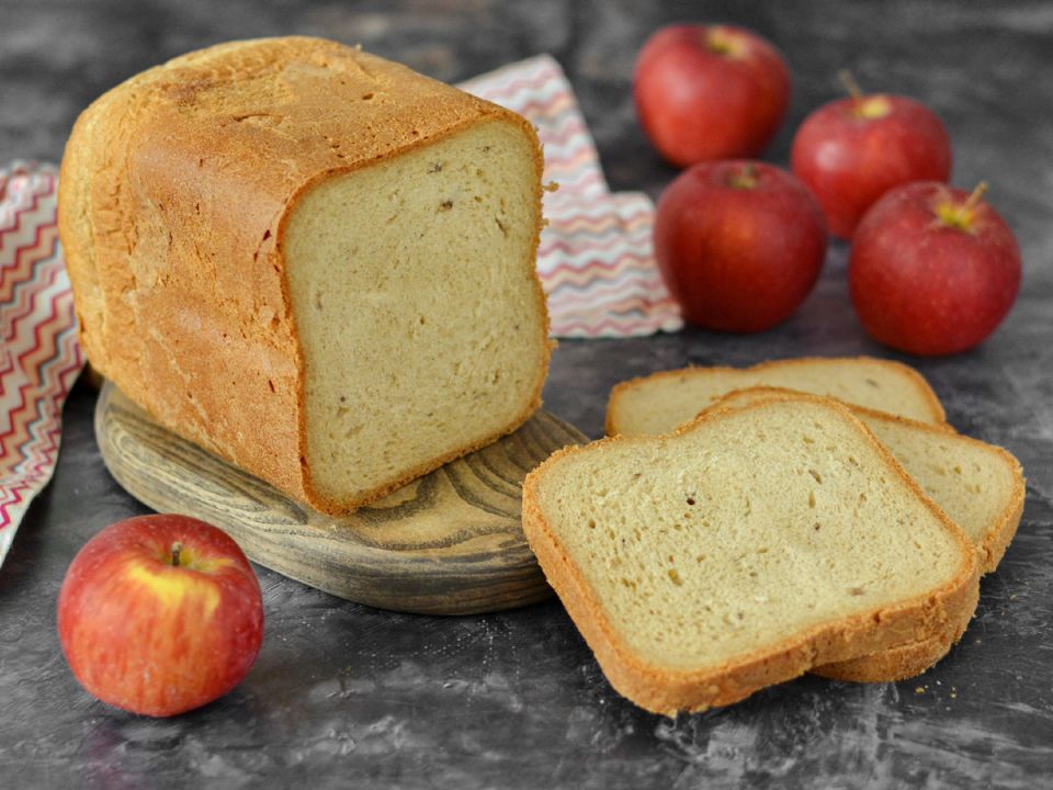 Ароматный яблочный хлеб: идеальный спутник для кофе