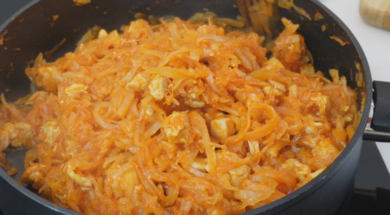 Новый взгляд на тушеную капусту: удивительный рецепт из советской кулинарной книги