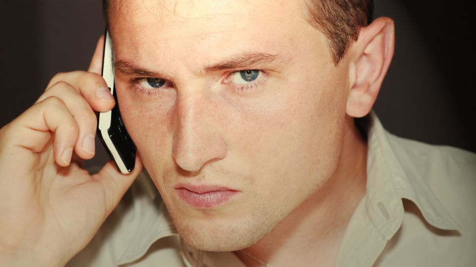 Новые правила для пользователей мобильной связи: что изменилось в 2025 году