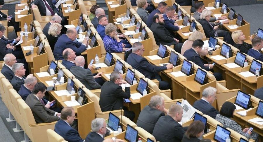 Госдума вводит ограничения на фотосъемку во время заседаний