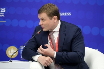 Валентин Коновалов: Принял участие в работе сессии &quot;Большая социальная стройка: роль бизнеса и власти в масштабном обновлении социальной инфраструктуры регионов&quot;