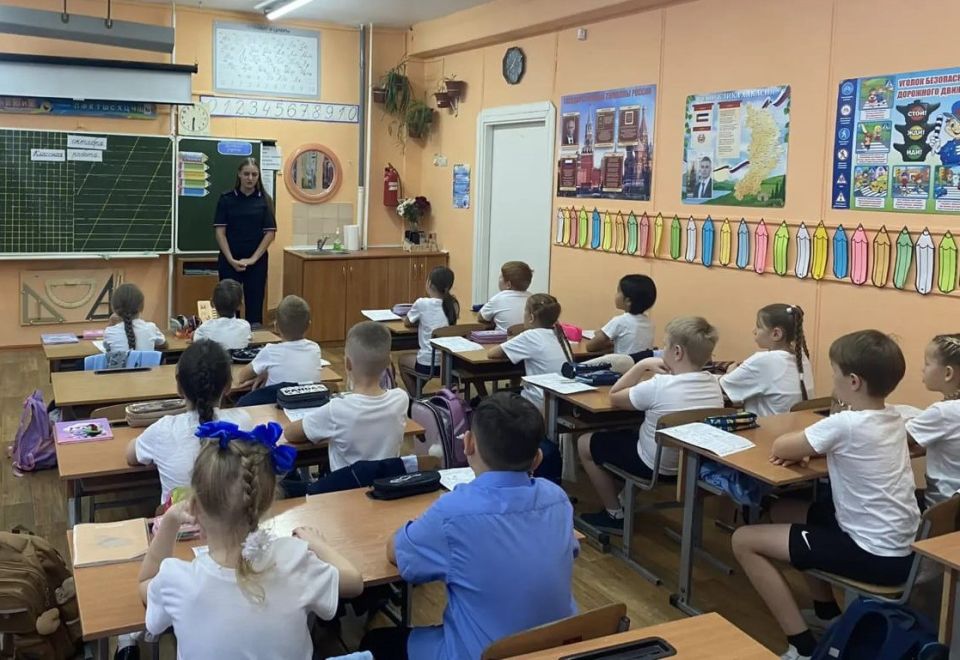 В Черногорске полицейские побеседовали на темы ответственности и безопасности с младшими школьниками