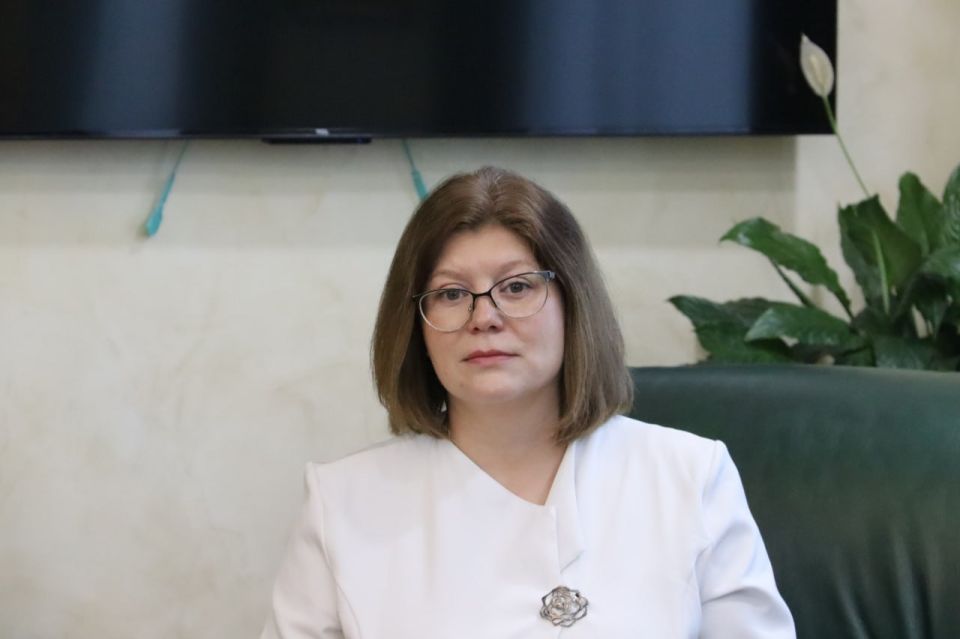 Школа № 24 в Абакане – одна из самых крупных, на сегодня в ней обучаются 1520 учеников, в школе работают 110 человек