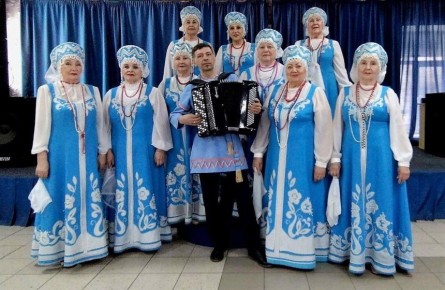 Артисты ансамбля русской песни «Медуница» выступят для жителей Хакасии почтенного возраста