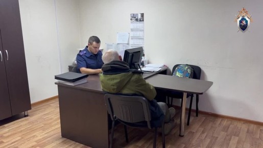 Глава Аскизского района Хакасии Абрек Челтыгмашев задержан по подозрению в превышении должностных полномочий при исполнении контракта на строительство школы, сообщили ТАСС в ГСУ СК РФ по региону