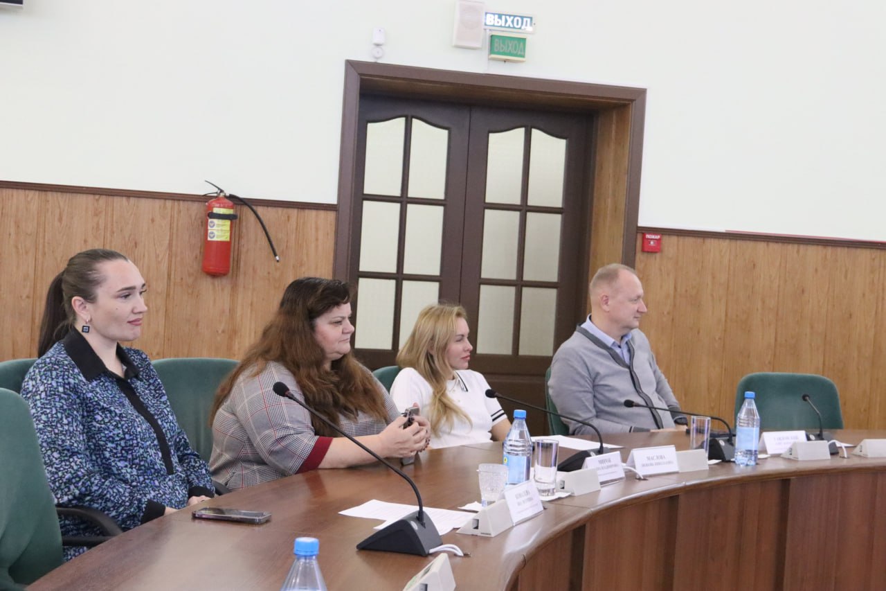 Координационный совет по развитию малого и среднего предпринимательства и конкуренции в городе Абакане накануне обсудил важные изменения налогового законодательства, инструменты, которые могут помочь бизнесу в 2026 году, и... Координационный совет по развитию малого и среднего предпринимательства и конкуренции в городе Абакане накануне обсудил важные изменения налогового законодательства, инструменты, которые могут помочь бизнесу в 2026 году, и...