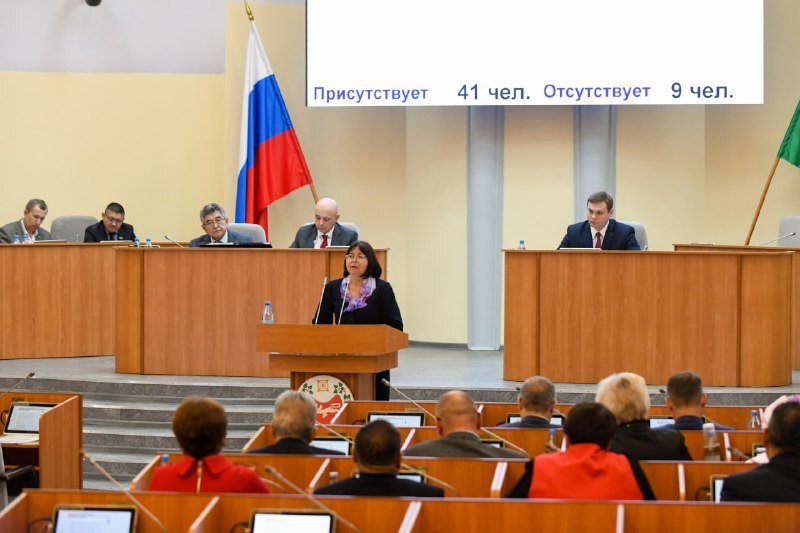 Депутаты Верховного Совета приняли ряд законопроектов, разработанных по инициативе правительства Хакасии, отметил в своих соцсетях Валентин Коновалов Депутаты Верховного Совета приняли ряд законопроектов, разработанных по инициативе правительства Хакасии, отметил в своих соцсетях Валентин Коновалов