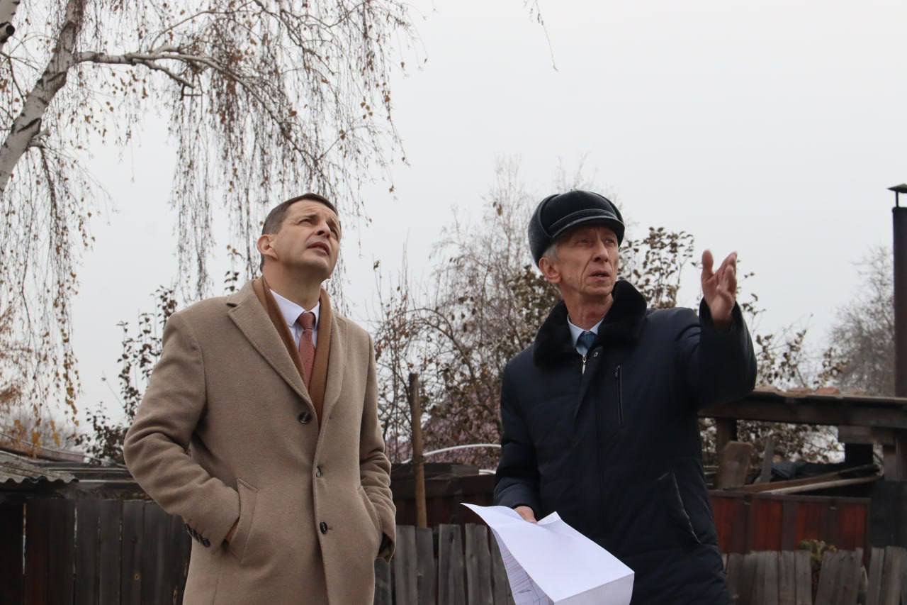 Алексей Лемин: Проверил выполнение участка на улице Чернышевского Алексей Лемин: Проверил выполнение участка на улице Чернышевского