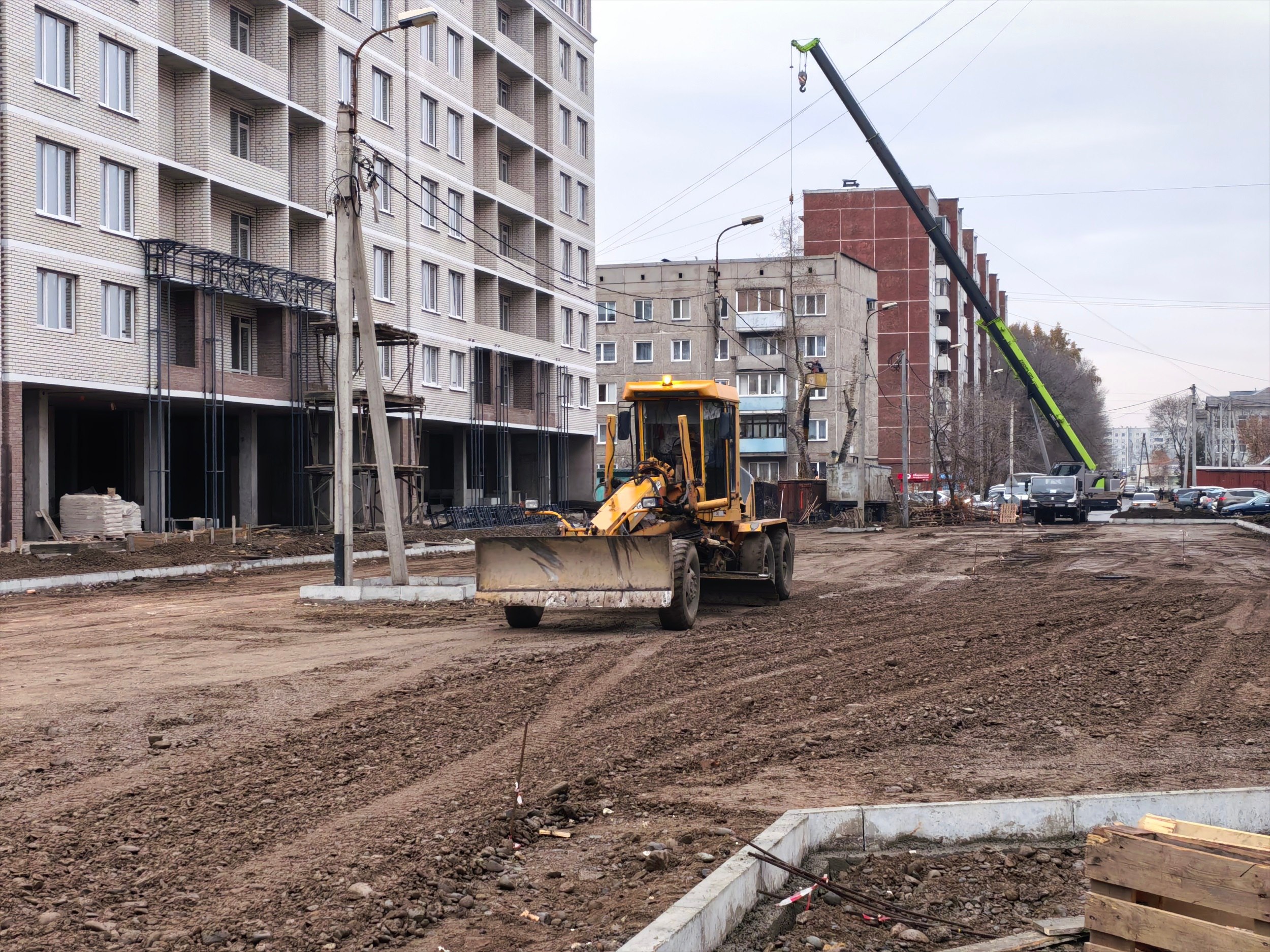 На улице Колхозная дорожные работы решат застарелую проблему луж На улице Колхозная дорожные работы решат застарелую проблему луж