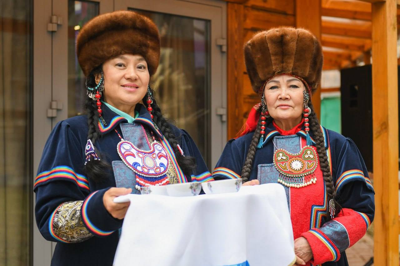 В Хакасии стартовал «ЧитiгенФест» В Хакасии стартовал «ЧитiгенФест»