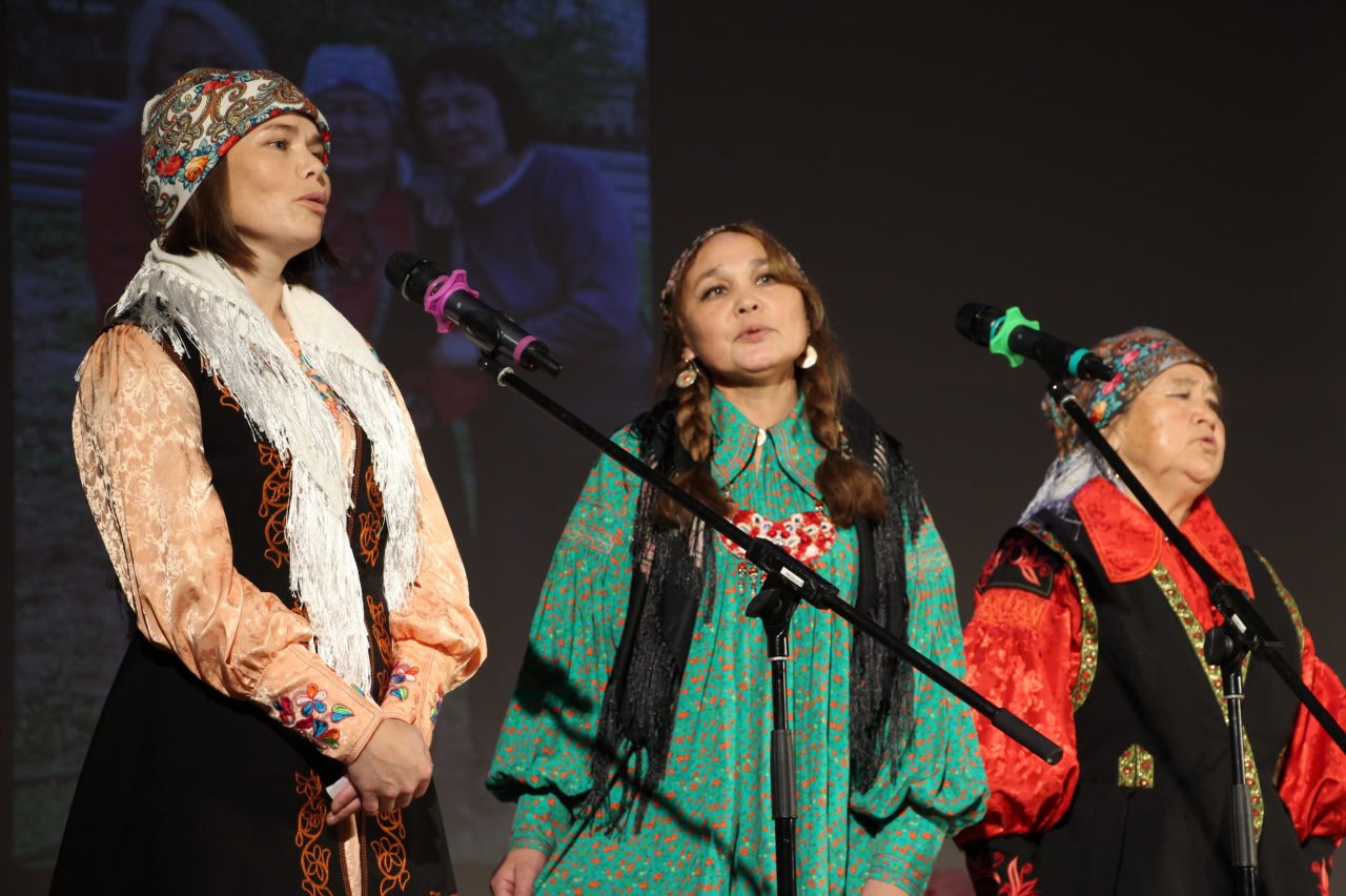 30 октября в Центре детского творчества состоялся финал муниципального этапа семейного фестиваля-конкурса «Родной язык – душа народа» 30 октября в Центре детского творчества состоялся финал муниципального этапа семейного фестиваля-конкурса «Родной язык – душа народа»