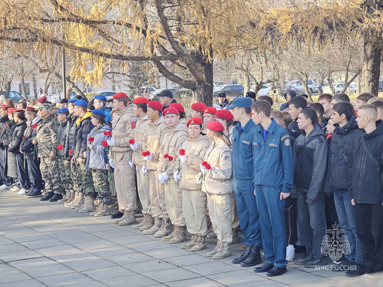 Вечная память павшим. Сегодня, в Димитриевскую субботу, по всей России проходят траурные митинги Вечная память павшим. Сегодня, в Димитриевскую субботу, по всей России проходят траурные митинги