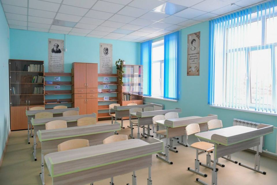 Благодаря федеральной программе «Комплексное развитие сельских территорий» в селе Арбаты открылась новая школа Благодаря федеральной программе «Комплексное развитие сельских территорий» в селе Арбаты открылась новая школа