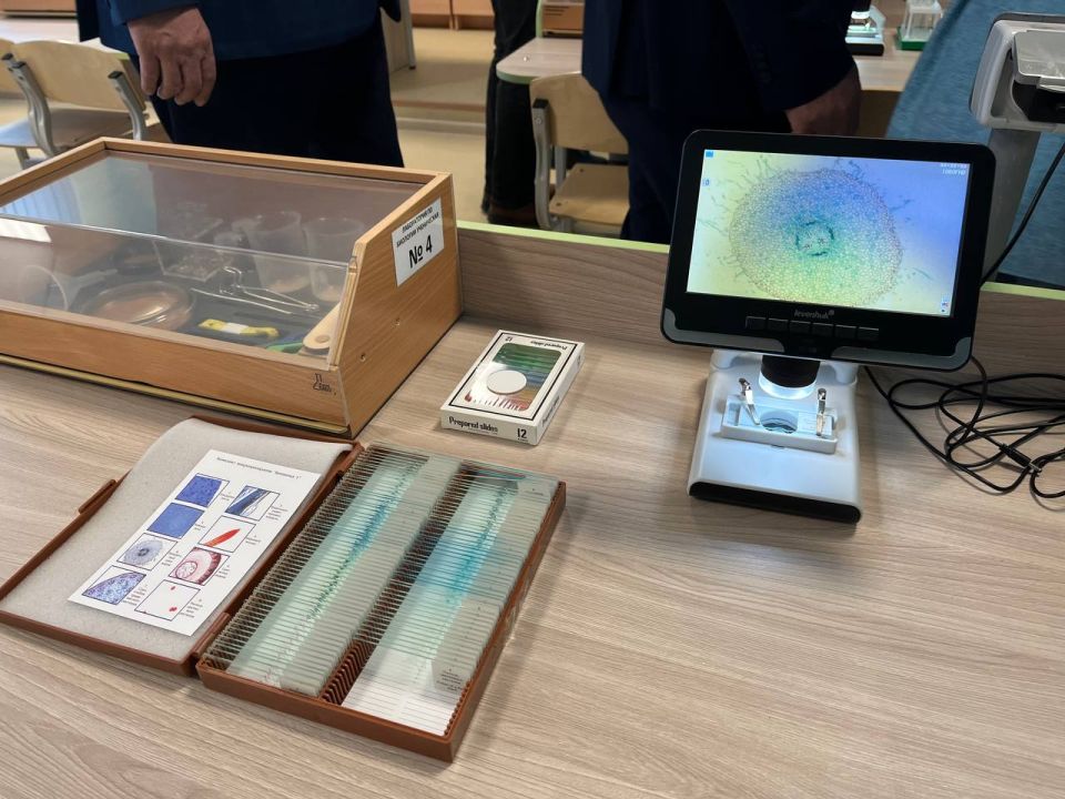 В Арбатах открылась новая школа на 150 мест В Арбатах открылась новая школа на 150 мест