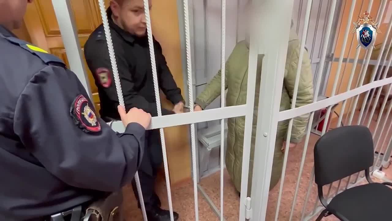 РАДИ НАЖИВЫ МОШЕННИЦЫ ФАБРИКОВАЛИ ПОДДЕЛЬНЫЕ СПИСКИ СИРОТ