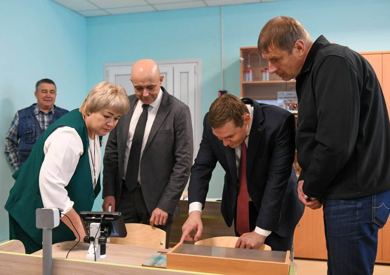 Благодаря федеральной программе «Комплексное развитие сельских территорий» в селе Арбаты открылась новая школа Благодаря федеральной программе «Комплексное развитие сельских территорий» в селе Арбаты открылась новая школа