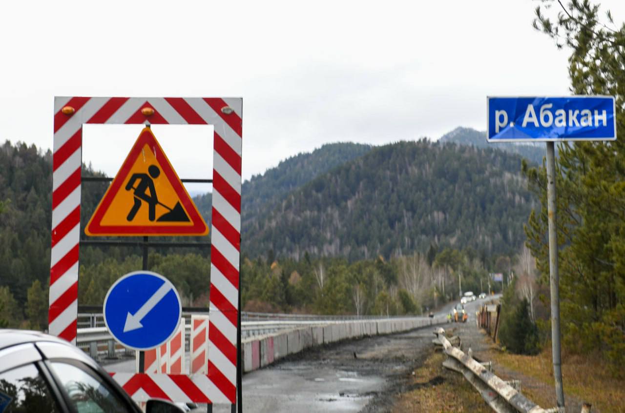 Валентин Коновалов посетил Абазу с рабочим визитом Валентин Коновалов посетил Абазу с рабочим визитом