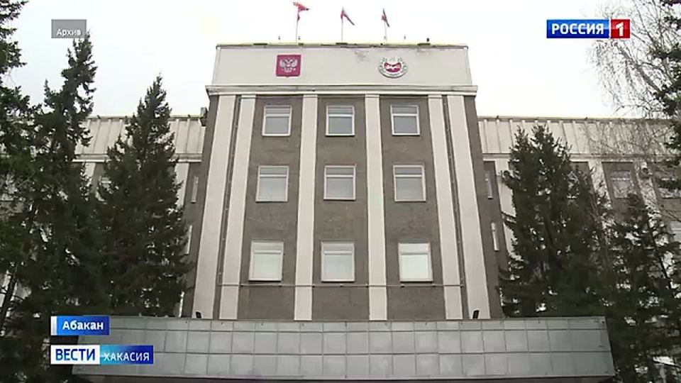 Глава Хакасии о законе о межбюджетных отношениях