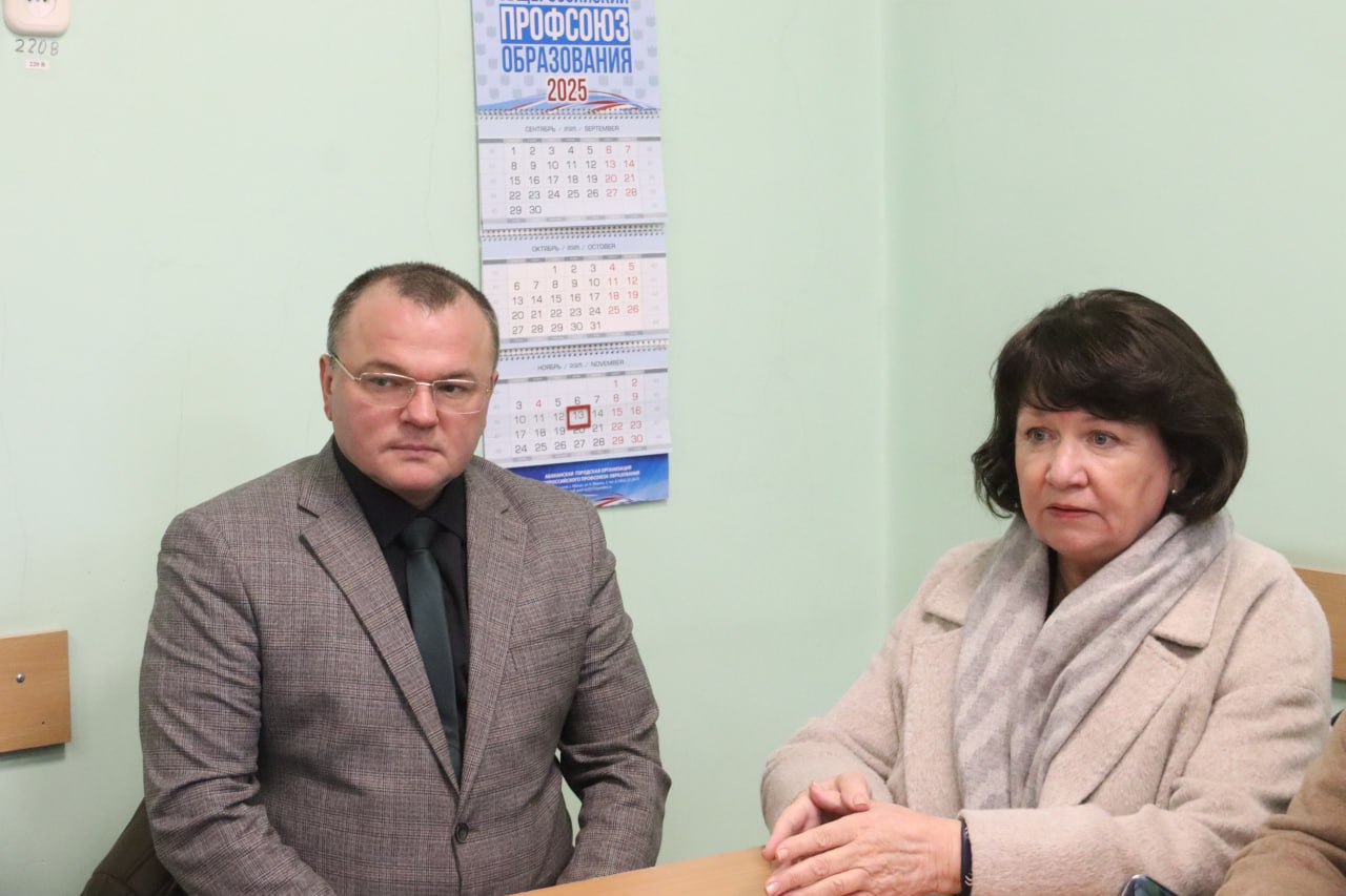 С 30 сентября в школе № 1 капитальный ремонт выполняет НО «Муниципальный жилищный фонд города Абакана» С 30 сентября в школе № 1 капитальный ремонт выполняет НО «Муниципальный жилищный фонд города Абакана»