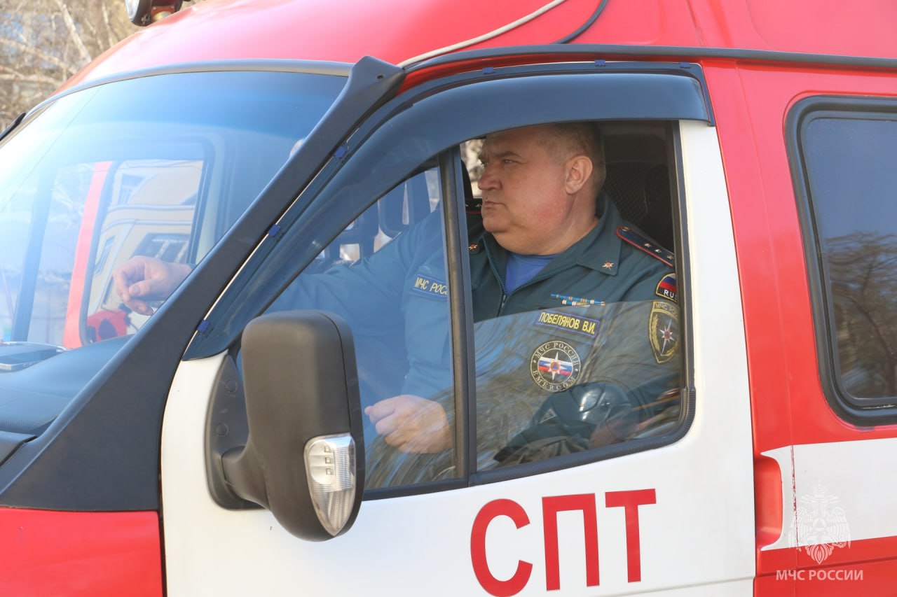 Службе пожаротушения в Хакасии 33 года! Службе пожаротушения в Хакасии 33 года!