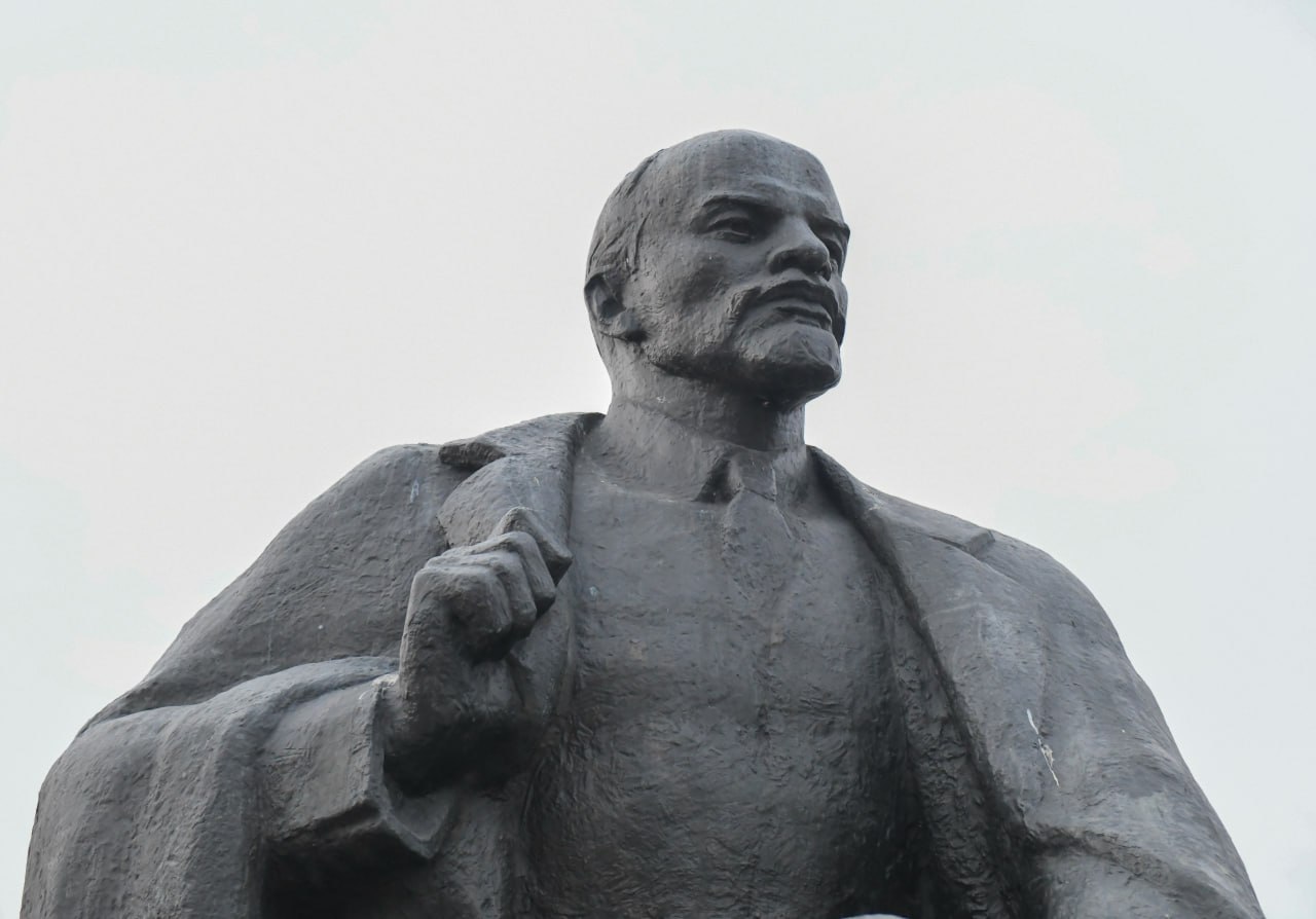 Валентин Коновалов: 108 лет назад началась Великая Октябрьская социалистическая революция Валентин Коновалов: 108 лет назад началась Великая Октябрьская социалистическая революция