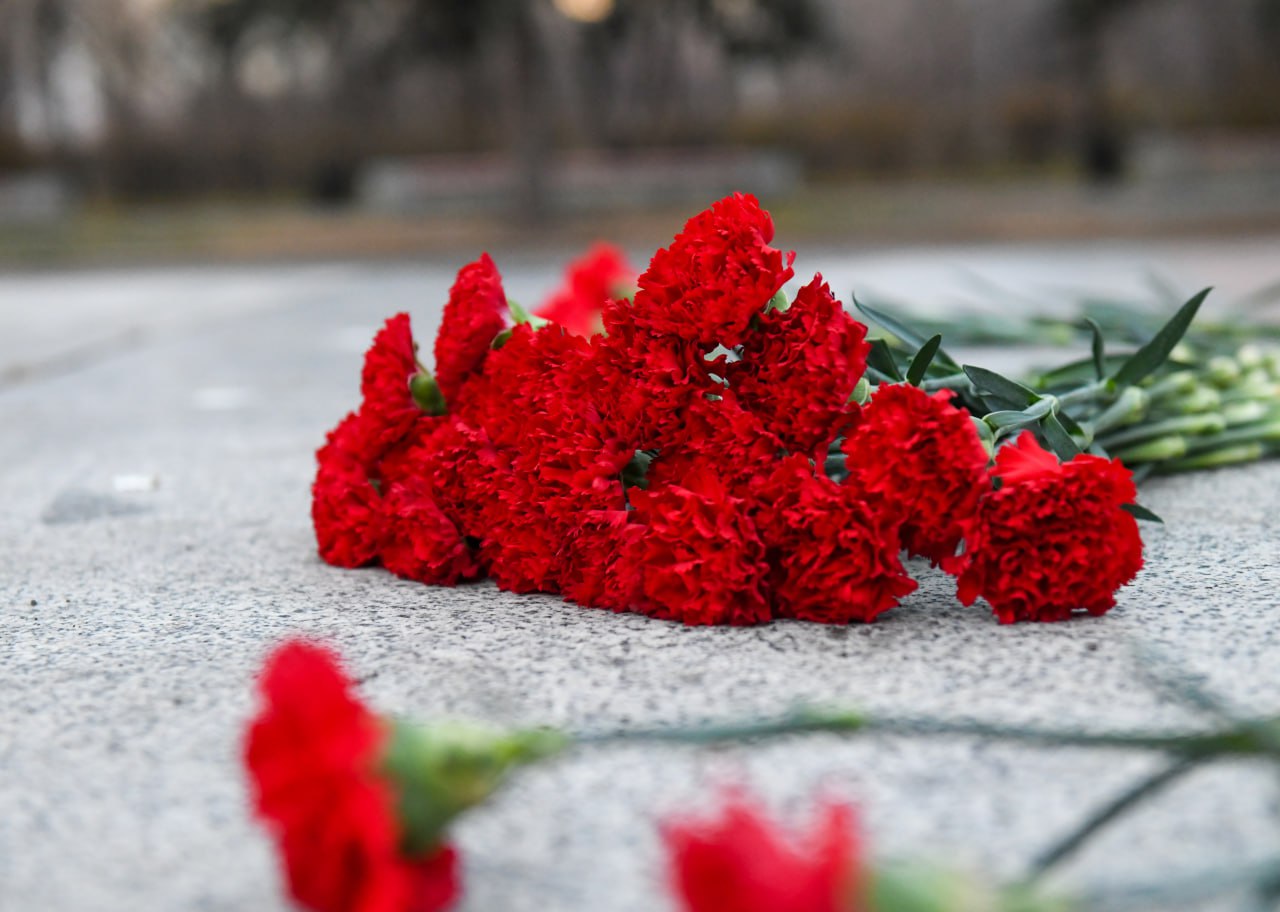 Валентин Коновалов: 108 лет назад началась Великая Октябрьская социалистическая революция Валентин Коновалов: 108 лет назад началась Великая Октябрьская социалистическая революция