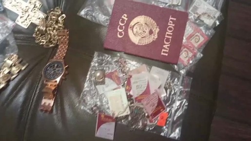 ВЫНЕСЕН ПРИГОВОР ПОДЕЛЬНИКАМ, ПЫТАВШИМСЯ ВЫВЕЗТИ ИЗ ХАКАСИИ ДРАГМЕТАЛЛЫ