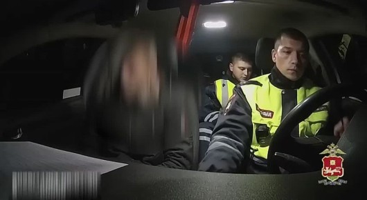Пьяный 17-летний юноша за рулём ВАЗа попался дорожным полицейским в Ширинском районе