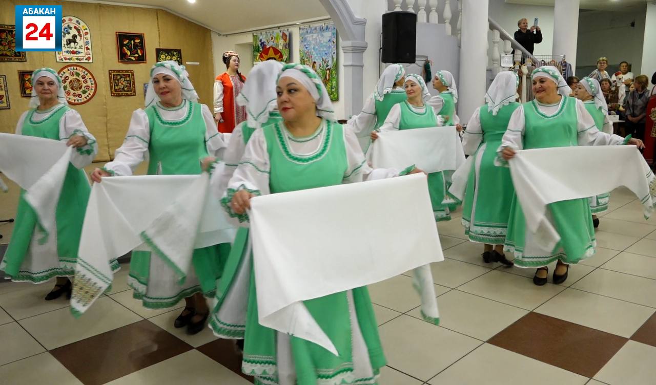 Праздник вдохновения и любви к народным традициям: в Городском центре культуры «Победа» открылся XII Межрегиональный фестиваль «Параскева-пятница» Праздник вдохновения и любви к народным традициям: в Городском центре культуры «Победа» открылся XII Межрегиональный фестиваль «Параскева-пятница»