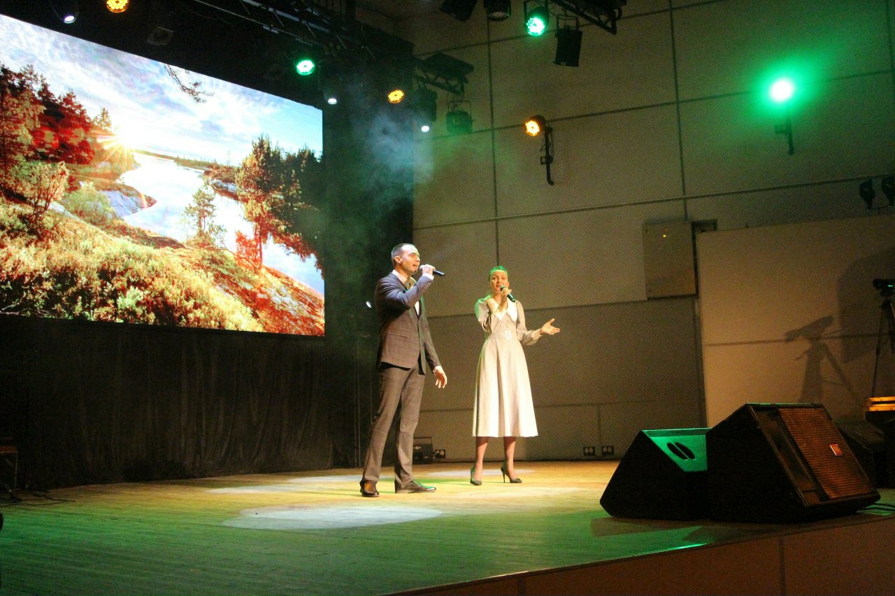 В СТОЛИЦЕ ХАКАСИИ ПРОШЁЛ БЛАГОТВОРИТЕЛЬНЫЙ КОНЦЕРТ В ПОДДЕРЖКУ СВО В СТОЛИЦЕ ХАКАСИИ ПРОШЁЛ БЛАГОТВОРИТЕЛЬНЫЙ КОНЦЕРТ В ПОДДЕРЖКУ СВО