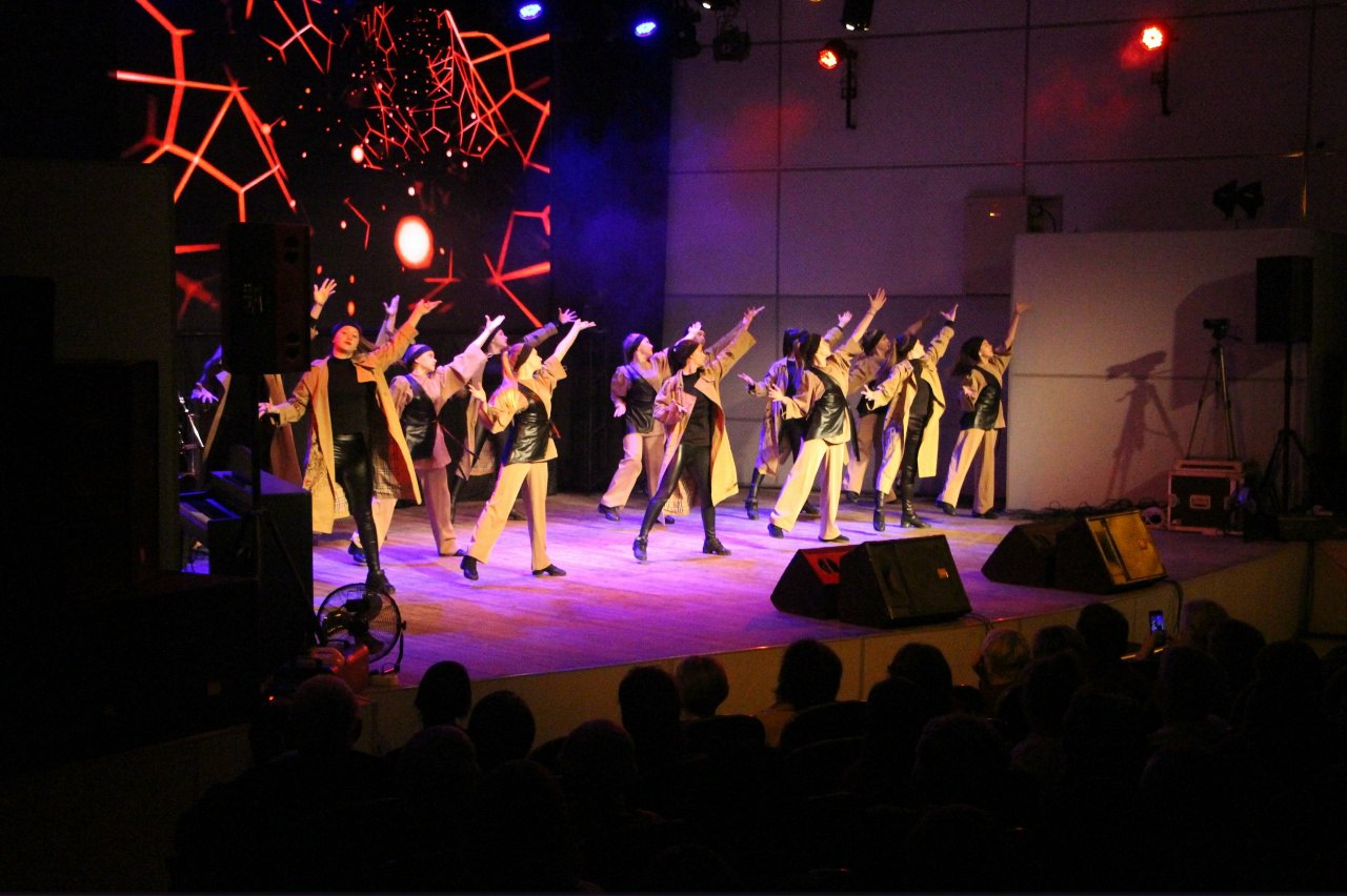 В СТОЛИЦЕ ХАКАСИИ ПРОШЁЛ БЛАГОТВОРИТЕЛЬНЫЙ КОНЦЕРТ В ПОДДЕРЖКУ СВО В СТОЛИЦЕ ХАКАСИИ ПРОШЁЛ БЛАГОТВОРИТЕЛЬНЫЙ КОНЦЕРТ В ПОДДЕРЖКУ СВО