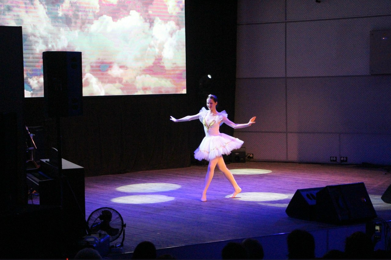 В СТОЛИЦЕ ХАКАСИИ ПРОШЁЛ БЛАГОТВОРИТЕЛЬНЫЙ КОНЦЕРТ В ПОДДЕРЖКУ СВО В СТОЛИЦЕ ХАКАСИИ ПРОШЁЛ БЛАГОТВОРИТЕЛЬНЫЙ КОНЦЕРТ В ПОДДЕРЖКУ СВО