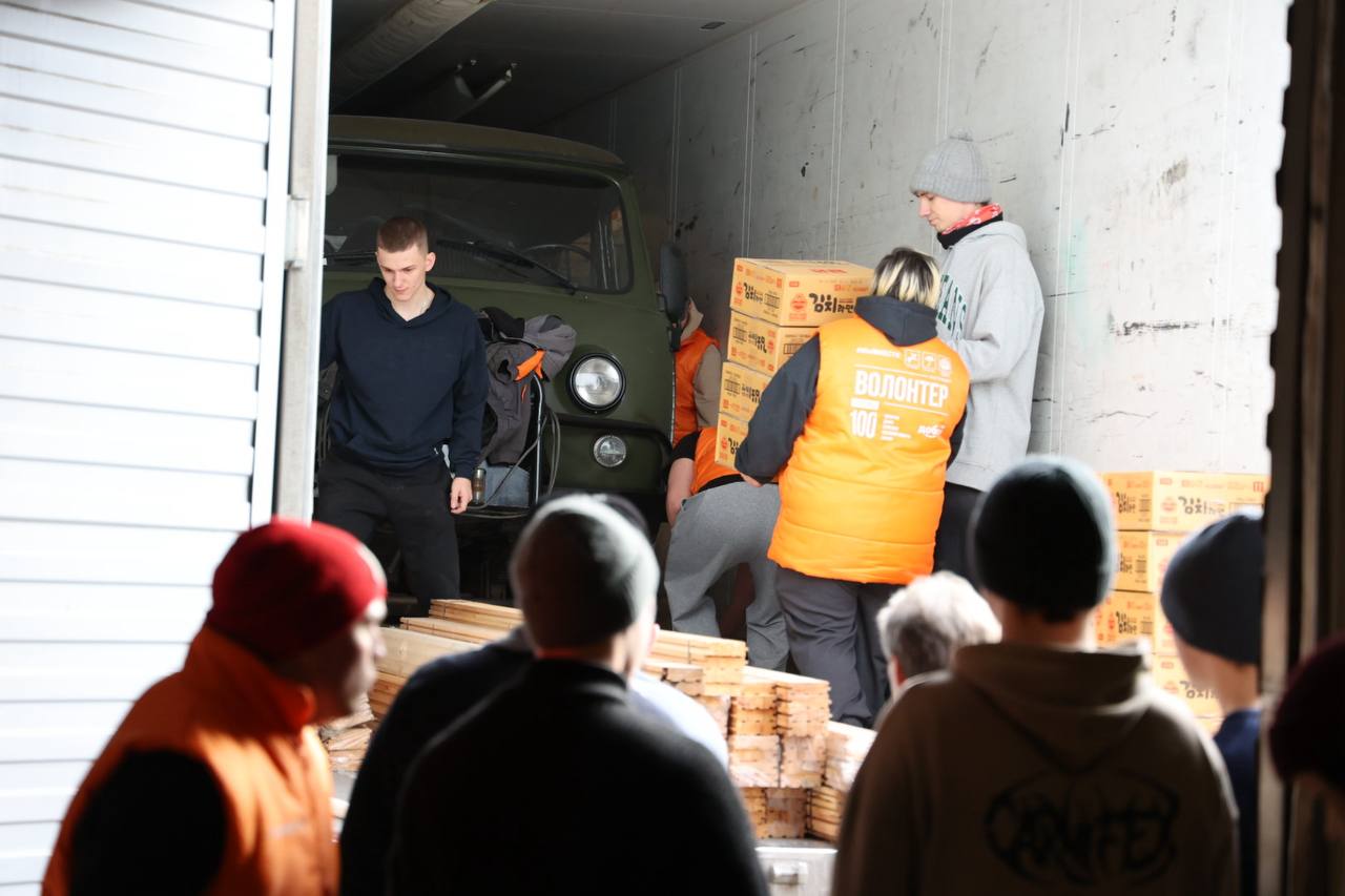 Забота о детях и бойцах: Верховный Совет отправляет масштабную гуманитарную помощь Забота о детях и бойцах: Верховный Совет отправляет масштабную гуманитарную помощь