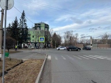 В ЧЕРНОГОРСКЕ НА "ЗЕБРЕ" СБИЛИ ПОДРОСТКА