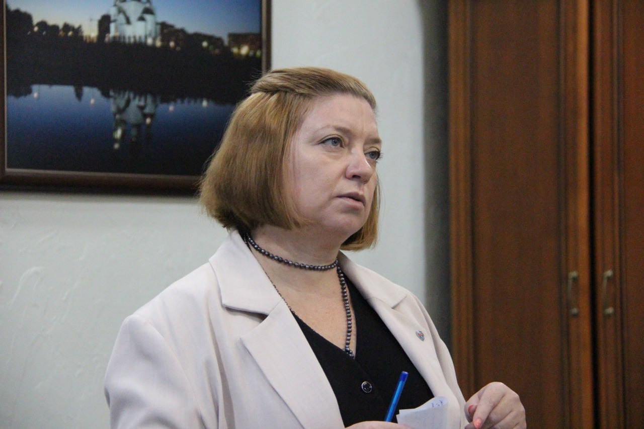 Сегодня в соответствии с Бюджетным кодексом Администрация города Абакана внесла на рассмотрение Совета депутатов города Абакана проект городского бюджета на 2026 год и на плановый период 2027 – 2028 годов Сегодня в соответствии с Бюджетным кодексом Администрация города Абакана внесла на рассмотрение Совета депутатов города Абакана проект городского бюджета на 2026 год и на плановый период 2027 – 2028 годов