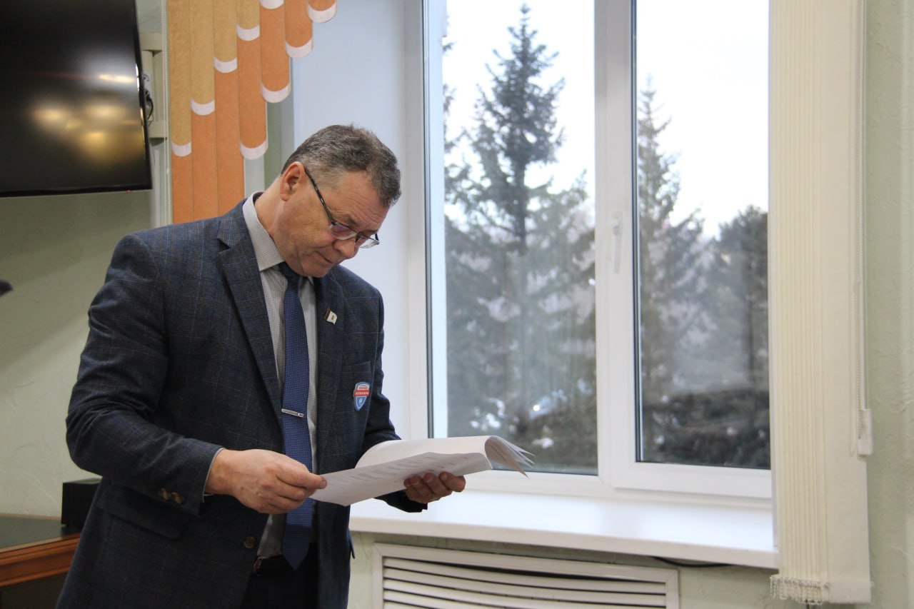 Сегодня в соответствии с Бюджетным кодексом Администрация города Абакана внесла на рассмотрение Совета депутатов города Абакана проект городского бюджета на 2026 год и на плановый период 2027 – 2028 годов Сегодня в соответствии с Бюджетным кодексом Администрация города Абакана внесла на рассмотрение Совета депутатов города Абакана проект городского бюджета на 2026 год и на плановый период 2027 – 2028 годов