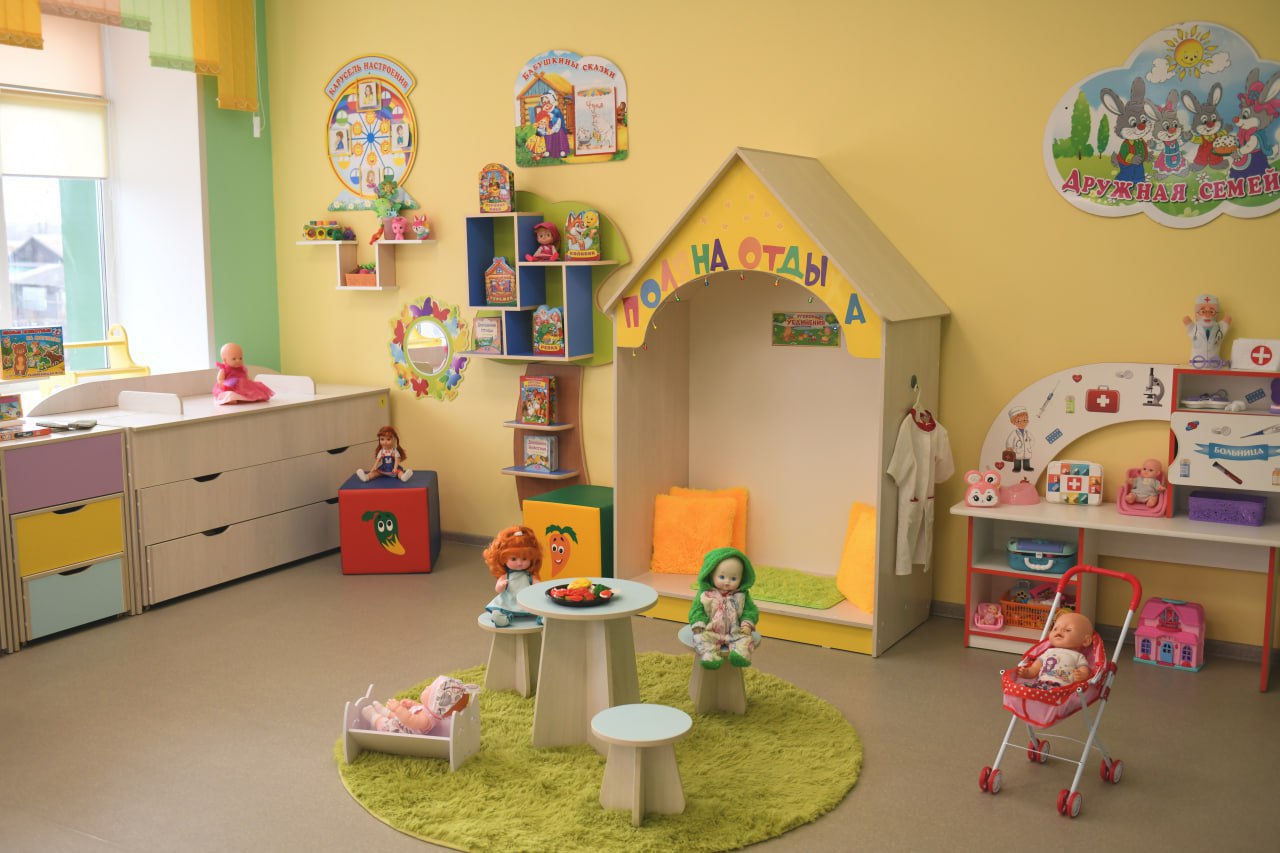 Глава Хакасии поздравил жителей деревни Кайбалы с открытием детского сада Глава Хакасии поздравил жителей деревни Кайбалы с открытием детского сада