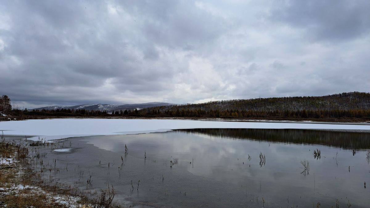 Жителей Хакасии предупреждают об опасности выхода на тонкий лед