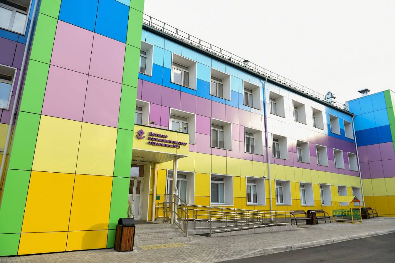 Укрепление аэроузла и развитие социальной инфраструктуры: Полпред Президента Анатолий Серышев работает в Хакасии Укрепление аэроузла и развитие социальной инфраструктуры: Полпред Президента Анатолий Серышев работает в Хакасии