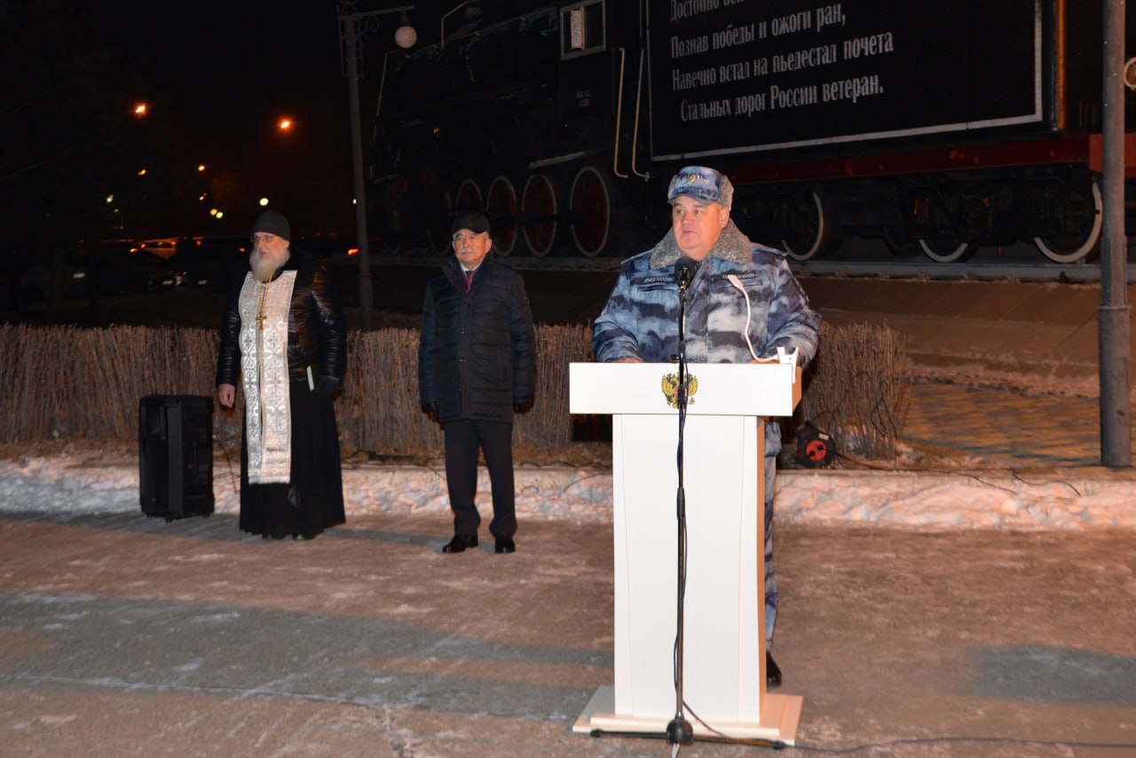 В Хакасии встретили сводный отряд полиции, вернувшийся с Северо-Кавказского региона В Хакасии встретили сводный отряд полиции, вернувшийся с Северо-Кавказского региона