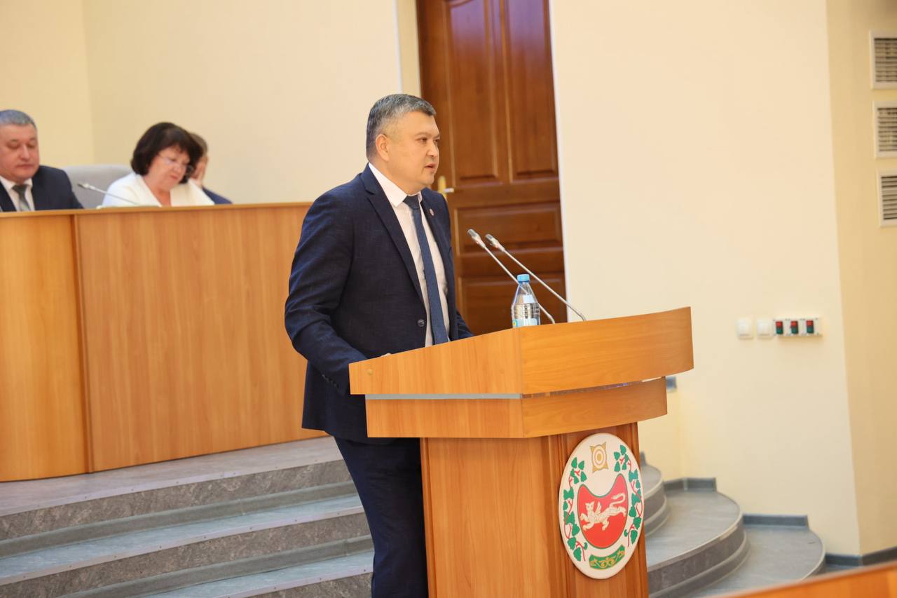 В Верховном Совете обсудили проект бюджета Хакасии: эксперты предупреждают о рисках В Верховном Совете обсудили проект бюджета Хакасии: эксперты предупреждают о рисках