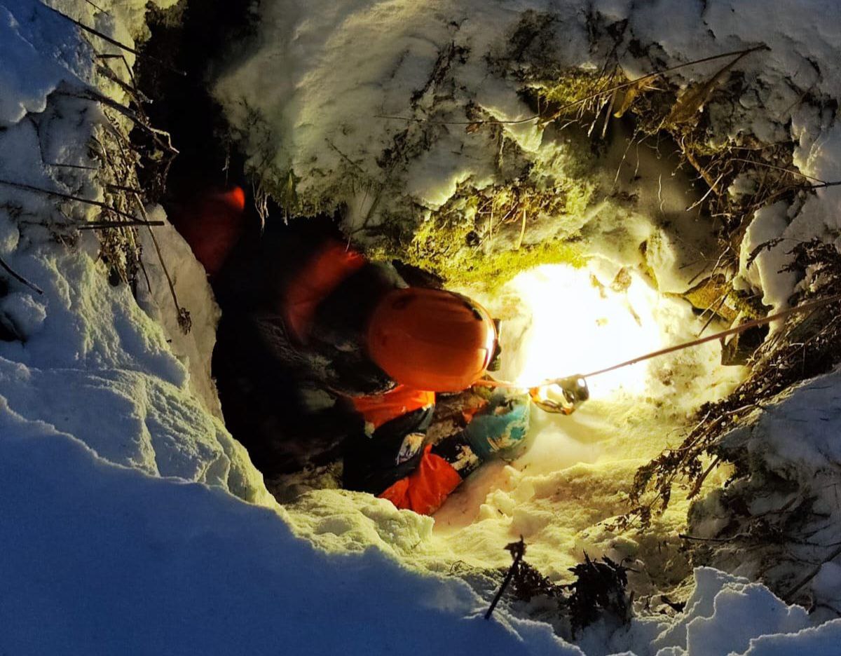 Спасатели выехали на повторные поиски семьи Усольцевых в Красноярском крае Спасатели выехали на повторные поиски семьи Усольцевых в Красноярском крае
