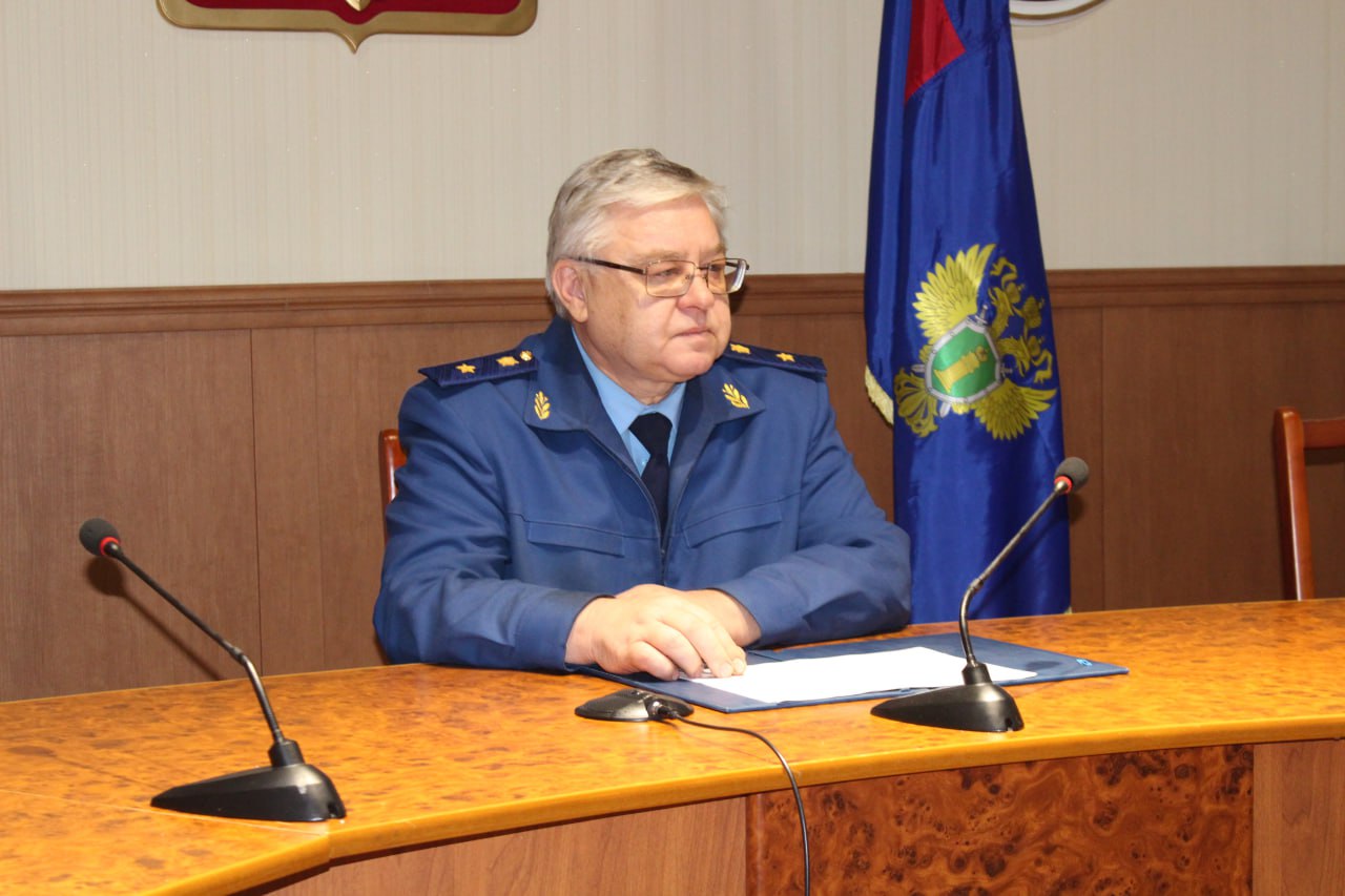 Прокурор Республики Хакасия Сергей Фирсов провел личный прием жителей городов Абакана, Саяногорска, Черногорска, Бейского, Алтайского, Бейского и Аскизского районов