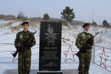 В Таштыпском районе обновляют памятники участникам ВОВ