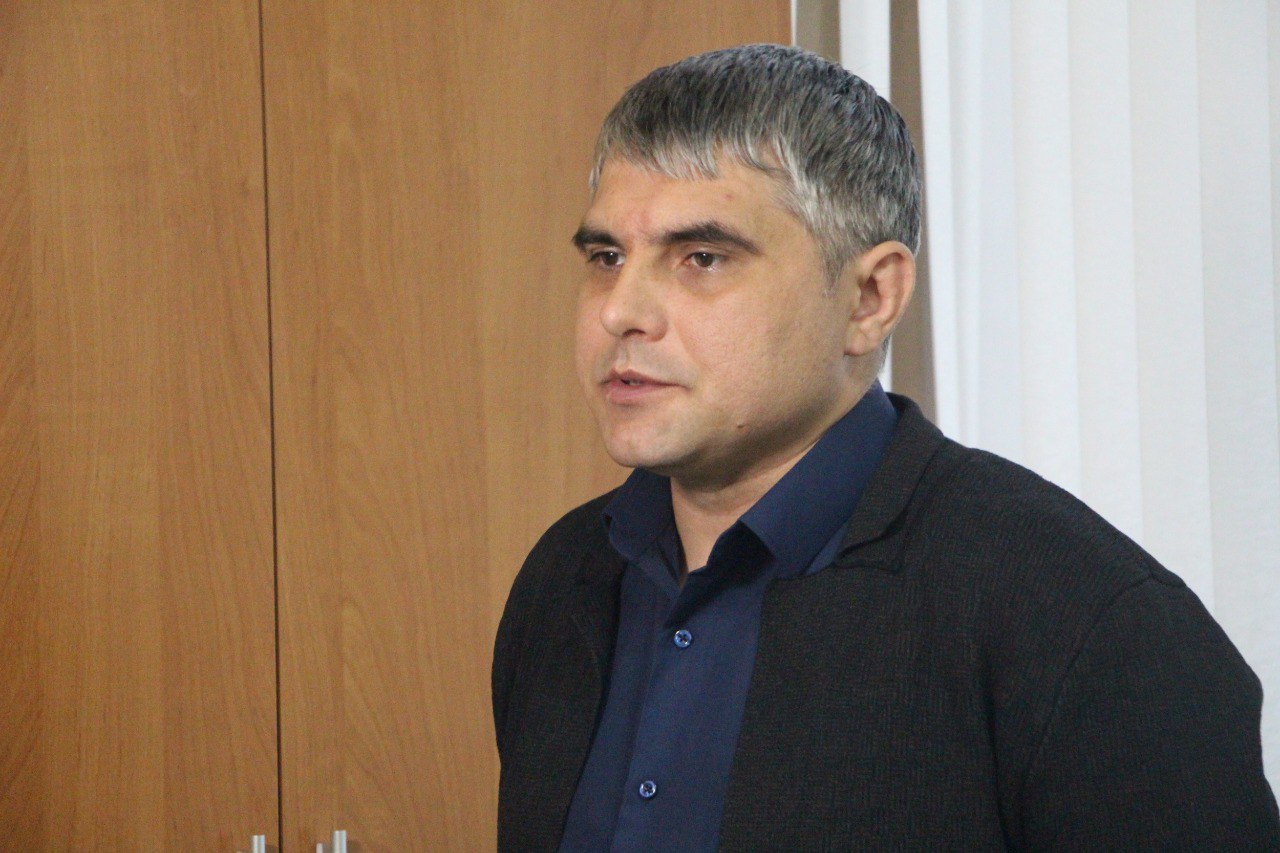 В Управлении коммунального хозяйства и транспорта Администрации города Абакана сегодня с утра был ажиотаж – горожане спешили подать заявления на замену твердотопливных котлов, установка которых в домовладениях абаканцев... В Управлении коммунального хозяйства и транспорта Администрации города Абакана сегодня с утра был ажиотаж – горожане спешили подать заявления на замену твердотопливных котлов, установка которых в домовладениях абаканцев...