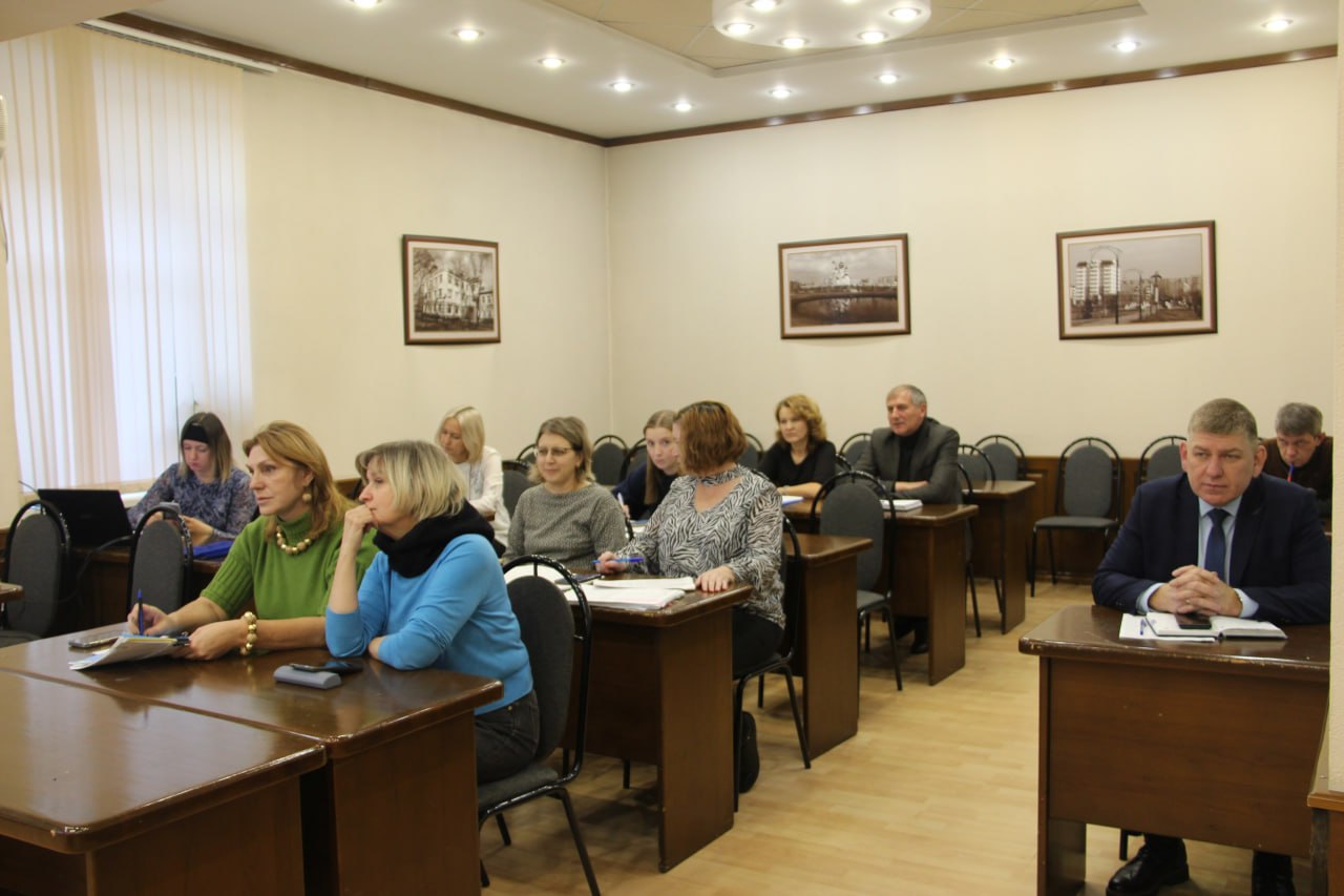 Депутаты на комитетах приступили к обсуждению проекта решения о внесении изменений в главный градостроительный документ столицы Депутаты на комитетах приступили к обсуждению проекта решения о внесении изменений в главный градостроительный документ столицы